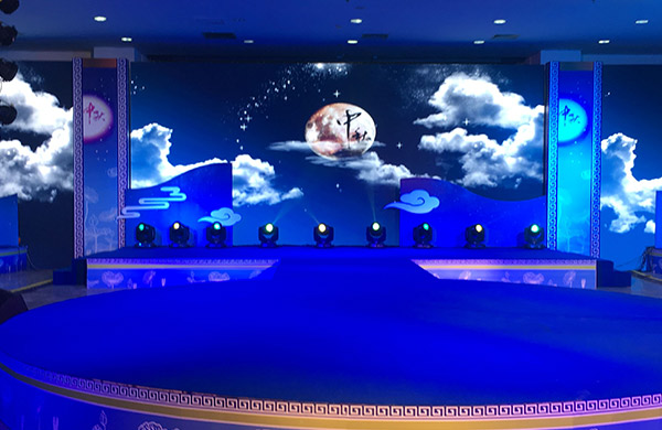 會(huì)展中心租車廣寒宮